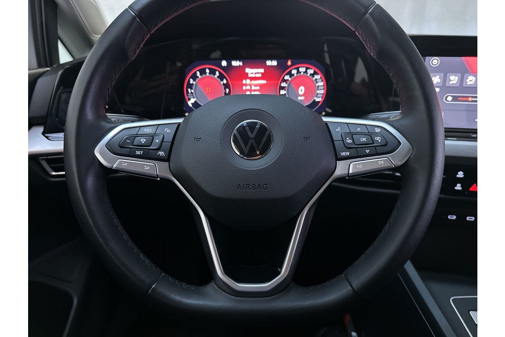 57175978-4.jpg
