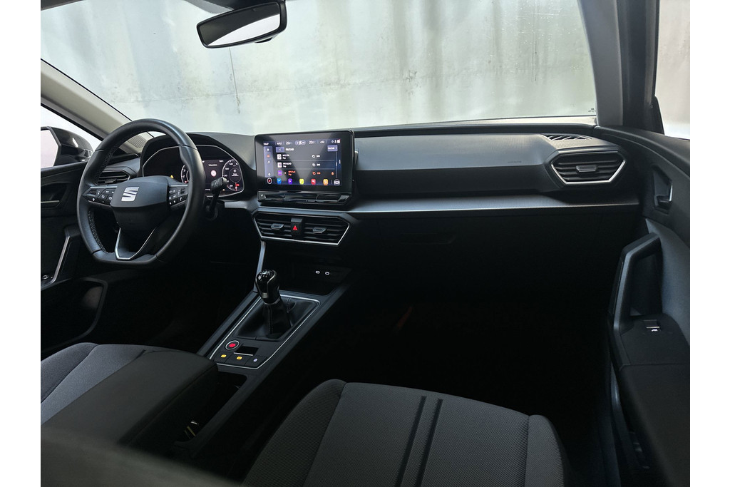 57220825-1.jpg