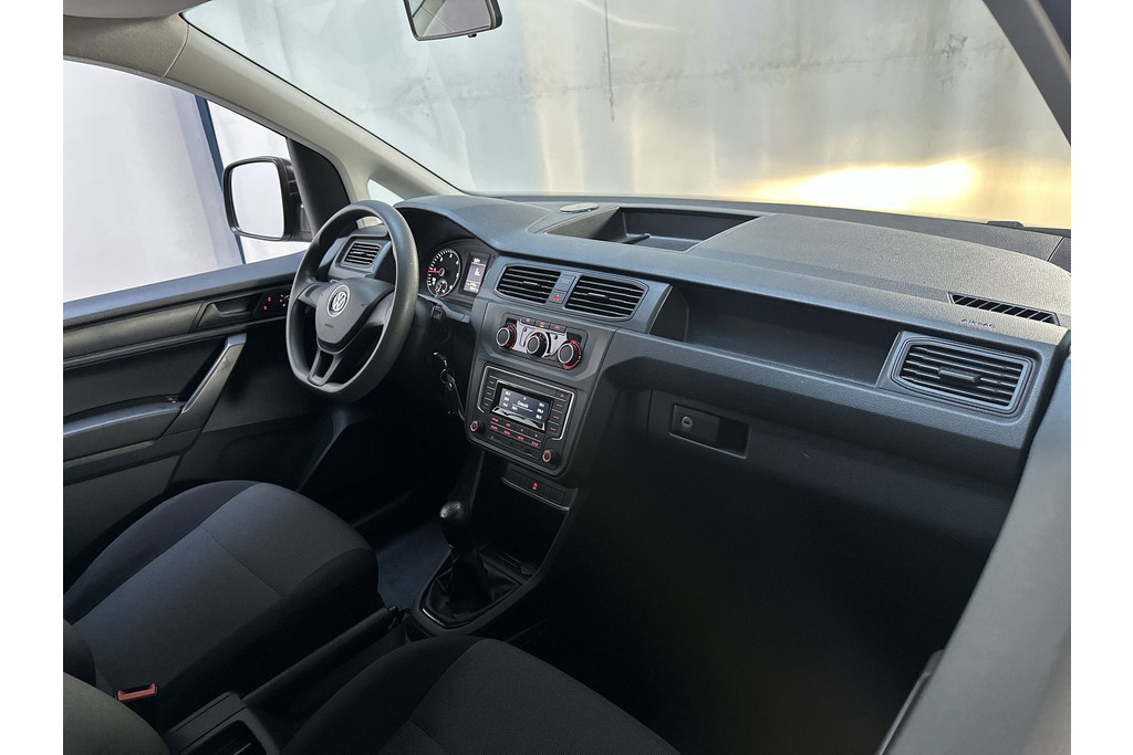 57470149-1.jpg