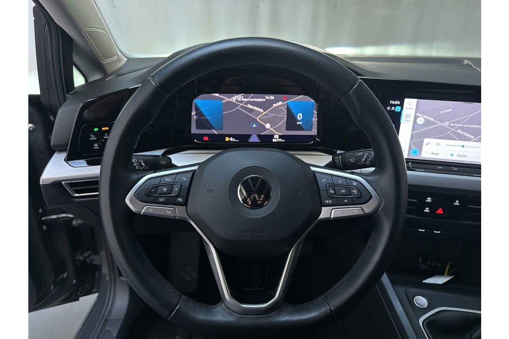 57557546-1.jpg